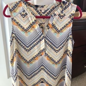 Stitch Fix Sleeveless, V-Neck Blouse (Size Medium), Color: Multi